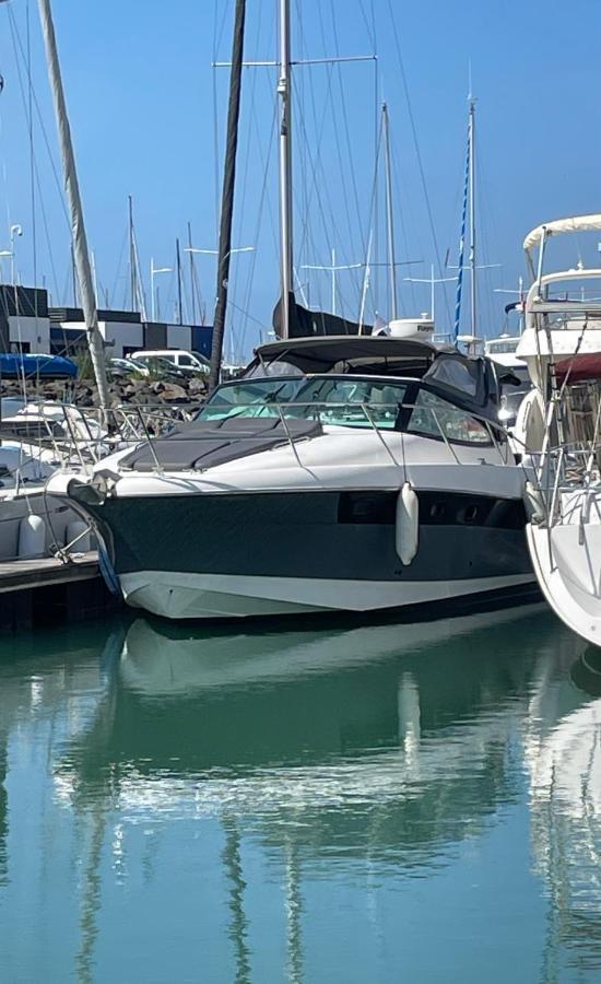 Une Nuit Sur Un Bateau Linge & Menage Inclus La Rochelle  Zewnętrze zdjęcie